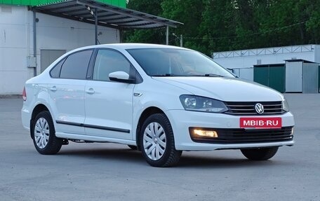 Volkswagen Polo VI (EU Market), 2016 год, 1 090 000 рублей, 3 фотография