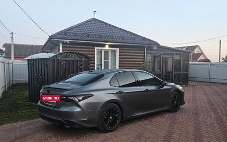 Toyota Camry, 2023 год, 3 550 000 рублей, 11 фотография