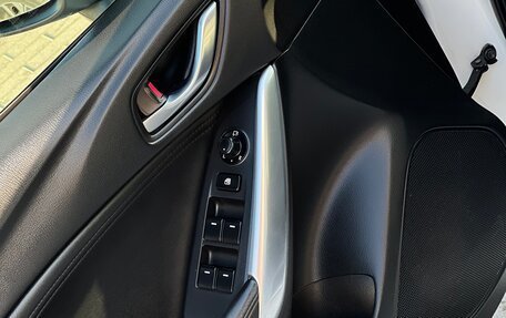Mazda 6, 2013 год, 1 550 000 рублей, 11 фотография