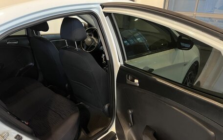 Hyundai Solaris II рестайлинг, 2015 год, 908 000 рублей, 25 фотография