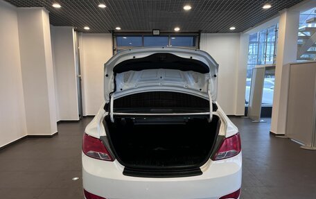 Hyundai Solaris II рестайлинг, 2015 год, 908 000 рублей, 35 фотография