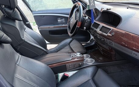 BMW 7 серия, 2004 год, 500 000 рублей, 8 фотография