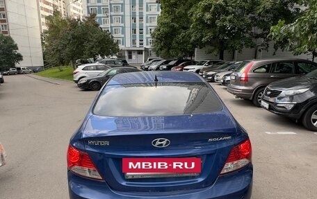 Hyundai Solaris II рестайлинг, 2011 год, 620 000 рублей, 2 фотография