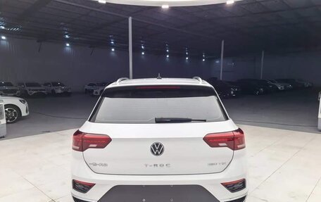 Volkswagen T-Roc I, 2022 год, 1 421 700 рублей, 5 фотография