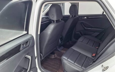 Volkswagen T-Roc I, 2022 год, 1 421 700 рублей, 16 фотография