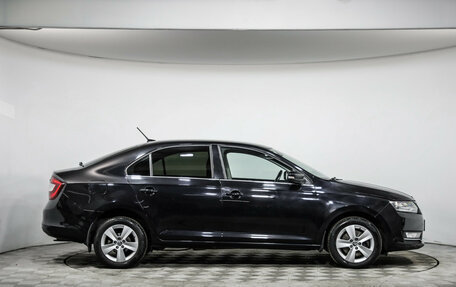 Skoda Rapid I, 2018 год, 1 384 000 рублей, 4 фотография