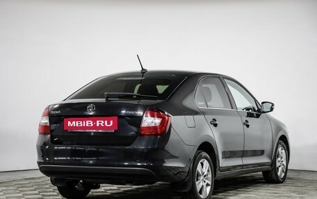 Skoda Rapid I, 2018 год, 1 384 000 рублей, 5 фотография