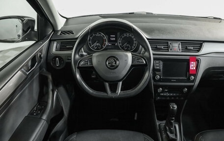 Skoda Rapid I, 2018 год, 1 384 000 рублей, 11 фотография