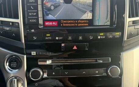 Toyota Land Cruiser 200, 2013 год, 3 600 000 рублей, 14 фотография