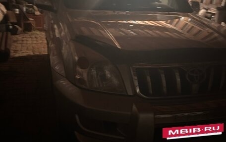 Toyota Land Cruiser Prado 120 рестайлинг, 2007 год, 1 700 000 рублей, 3 фотография
