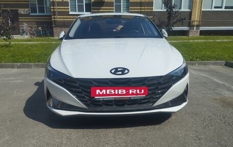 Hyundai Elantra, 2021 год, 1 860 000 рублей, 8 фотография