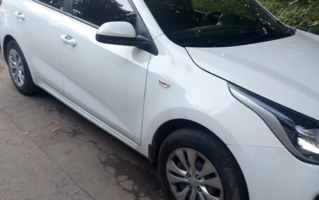 KIA Rio IV, 2018 год, 1 260 000 рублей, 1 фотография