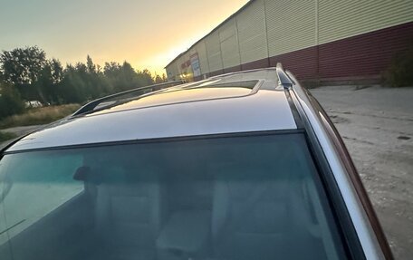 Toyota Land Cruiser 100 рестайлинг 2, 2004 год, 1 600 000 рублей, 6 фотография