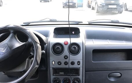 Citroen Berlingo II рестайлинг, 2008 год, 265 000 рублей, 24 фотография