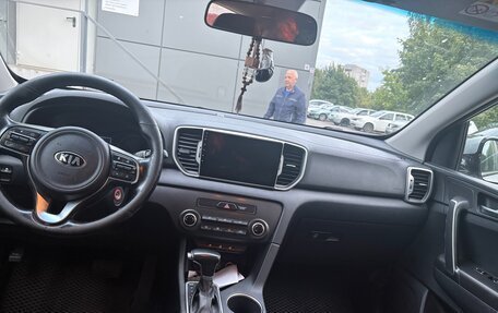KIA Sportage IV рестайлинг, 2016 год, 1 700 000 рублей, 4 фотография