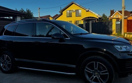 Volkswagen Touareg III, 2012 год, 1 899 777 рублей, 2 фотография