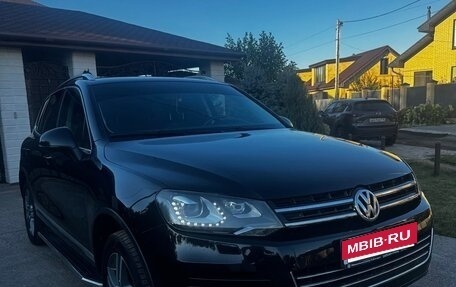 Volkswagen Touareg III, 2012 год, 1 899 777 рублей, 5 фотография