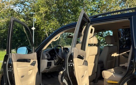 Toyota Land Cruiser Prado 120 рестайлинг, 2008 год, 2 090 000 рублей, 12 фотография