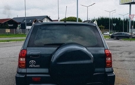 Toyota RAV4, 2004 год, 650 000 рублей, 4 фотография