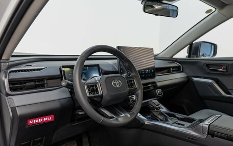 Toyota RAV4, 2026 год, 4 330 000 рублей, 11 фотография