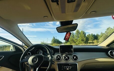 Mercedes-Benz GLA, 2015 год, 1 800 000 рублей, 7 фотография