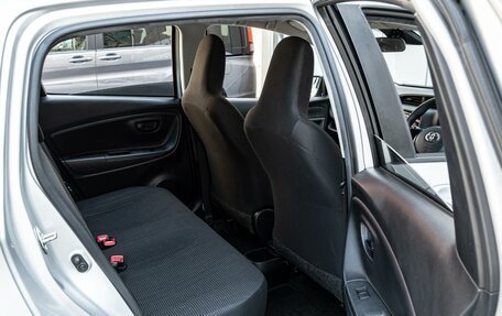 Toyota Vitz, 2019 год, 1 020 000 рублей, 11 фотография