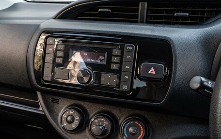 Toyota Vitz, 2019 год, 1 020 000 рублей, 13 фотография