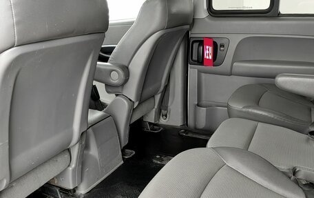 Hyundai Grand Starex Grand Starex I рестайлинг 2, 2011 год, 1 300 000 рублей, 13 фотография
