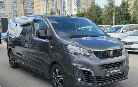 Peugeot Traveller I, 2021 год, 2 990 000 рублей, 3 фотография