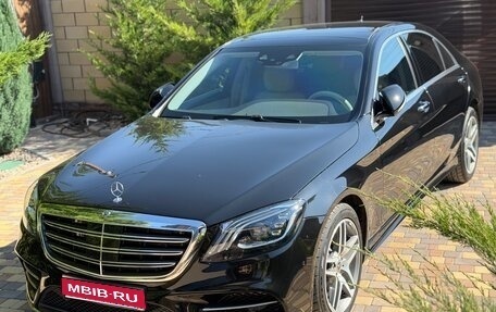 Mercedes-Benz S-Класс, 2019 год, 4 700 000 рублей, 1 фотография