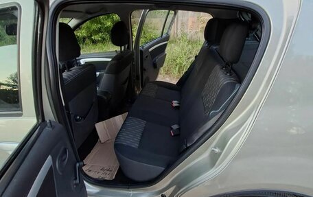 Renault Sandero I, 2013 год, 749 000 рублей, 20 фотография
