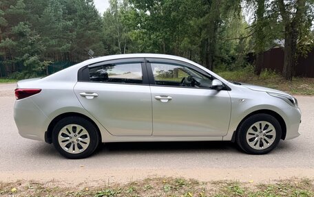 KIA Rio IV, 2017 год, 1 400 000 рублей, 4 фотография