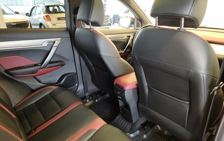 Geely Coolray I, 2022 год, 1 649 000 рублей, 9 фотография