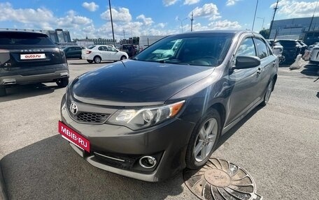 Toyota Camry, 2014 год, 1 185 000 рублей, 3 фотография