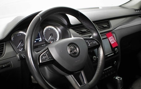 Skoda Rapid I, 2018 год, 1 365 000 рублей, 9 фотография