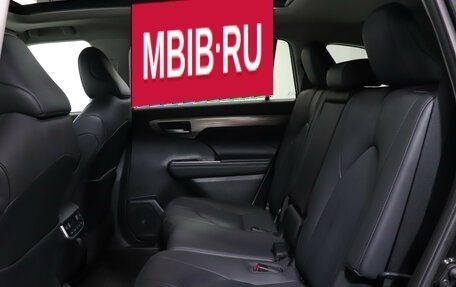 Toyota Highlander, 2025 год, 4 999 000 рублей, 10 фотография