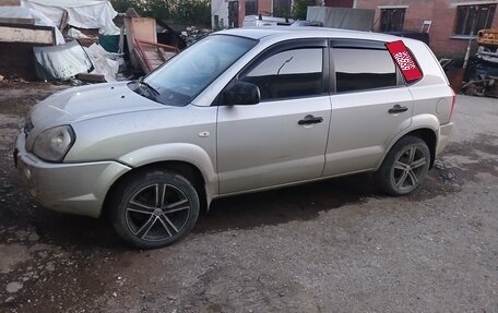 Hyundai Tucson III, 2008 год, 675 640 рублей, 3 фотография