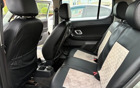Skoda Fabia II, 2009 год, 360 000 рублей, 11 фотография