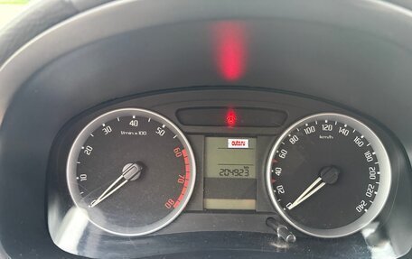 Skoda Fabia II, 2009 год, 360 000 рублей, 13 фотография