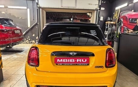 MINI Hatch, 2016 год, 1 899 999 рублей, 16 фотография