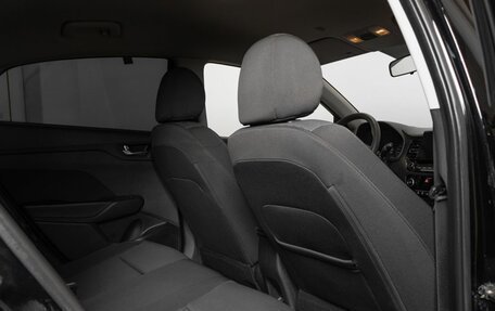 Hyundai Solaris II рестайлинг, 2022 год, 1 700 000 рублей, 8 фотография