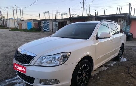 Skoda Octavia, 2012 год, 675 000 рублей, 2 фотография