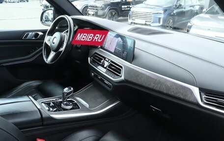 BMW X5, 2019 год, 6 100 000 рублей, 9 фотография