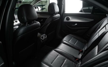 Mercedes-Benz E-Класс, 2018 год, 2 899 000 рублей, 11 фотография
