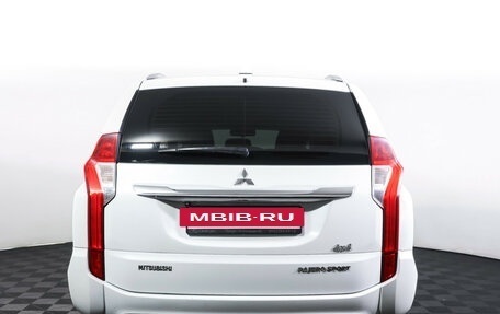 Mitsubishi Pajero Sport III рестайлинг, 2019 год, 3 090 000 рублей, 6 фотография