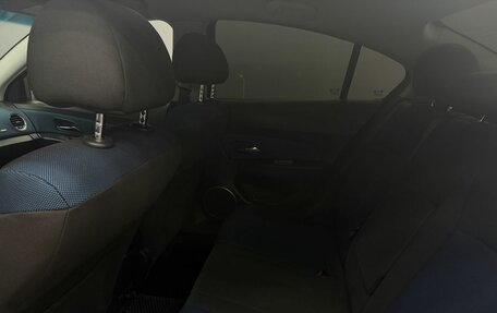 Chevrolet Cruze II, 2011 год, 699 777 рублей, 8 фотография