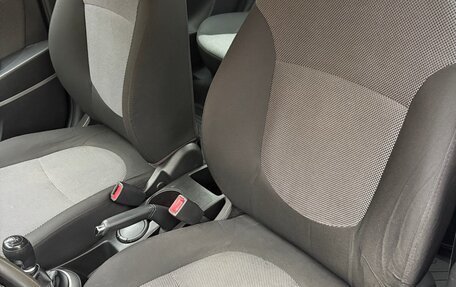Hyundai Solaris II рестайлинг, 2013 год, 738 000 рублей, 5 фотография