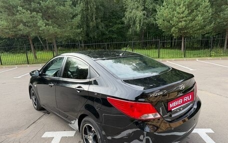 Hyundai Solaris II рестайлинг, 2014 год, 730 000 рублей, 4 фотография