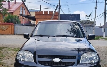 Chevrolet Niva I рестайлинг, 2016 год, 620 000 рублей, 1 фотография