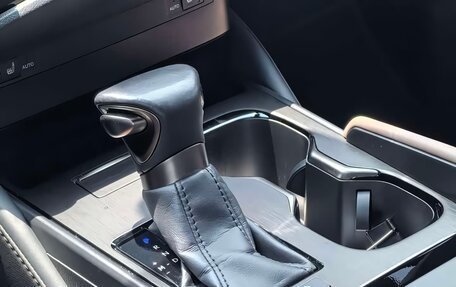 Lexus ES VII, 2024 год, 4 989 999 рублей, 9 фотография